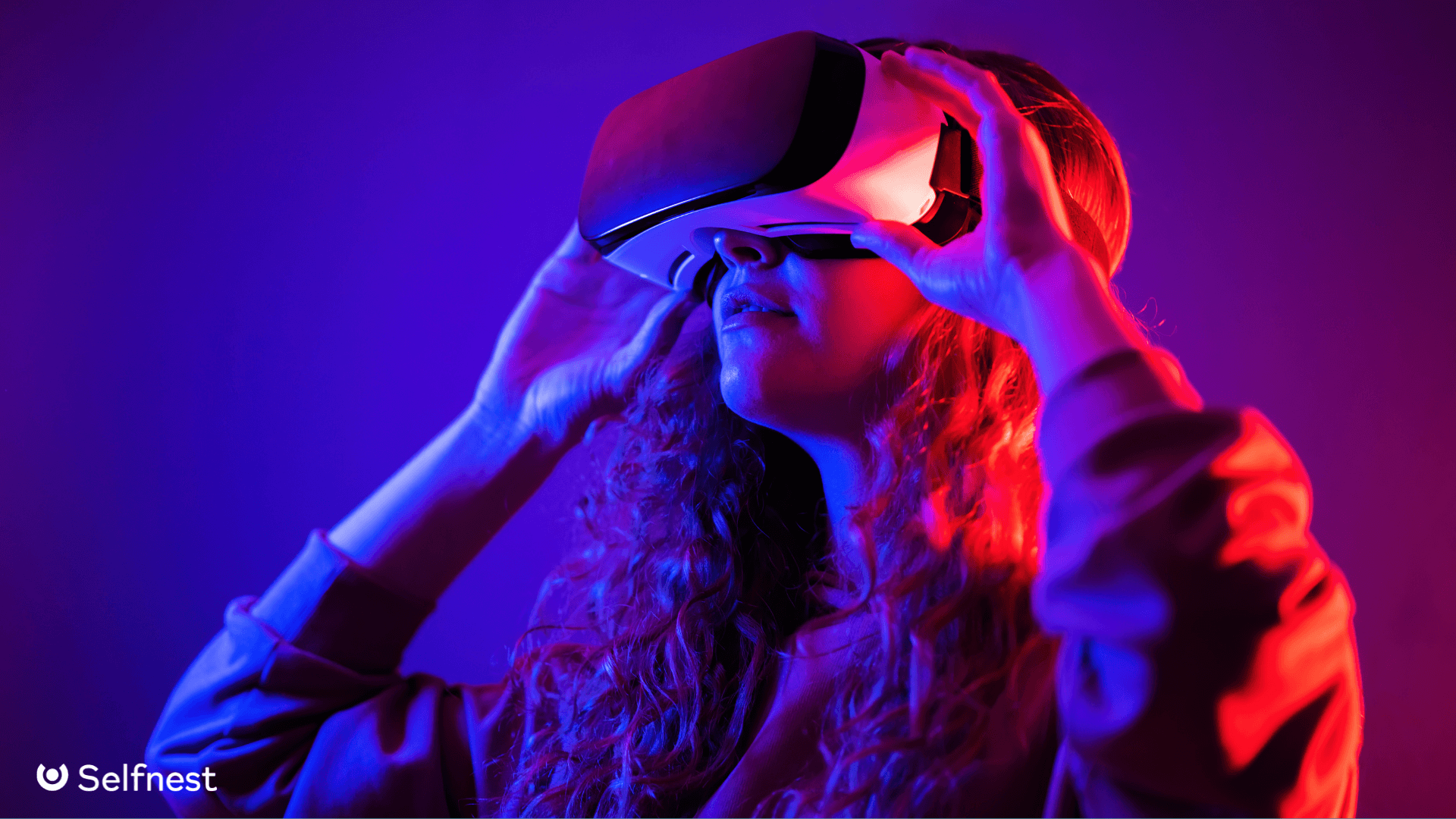 devojka sa vr naocarima
